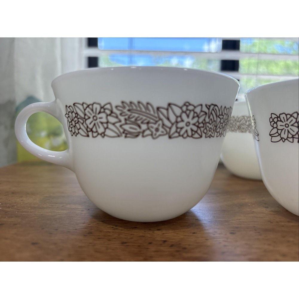 Vintage Pyrex Tea Cup Brown Woodland Flower Print White Milk Glass-set Of 6